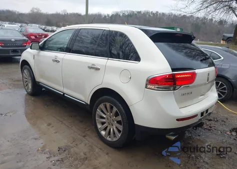 2013 Lincoln Mkx z USA, uszkodzony, nr VIN 2LMDJ6JK3DBL06955
